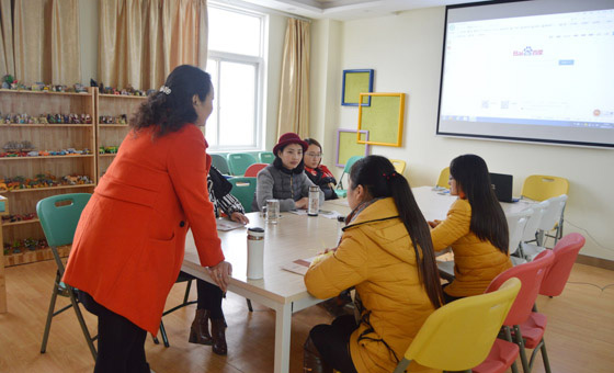 161128徽韵心理走进和平小学开展教师心理沙龙316.jpg