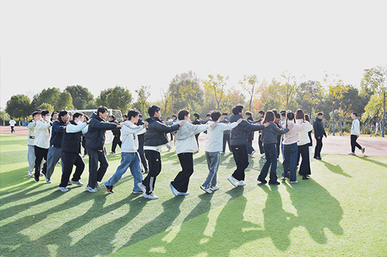 1769152259102074776.gif 2.gif